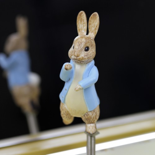 Trousselier Boite à Musique Dancing Little Grey Rabbit