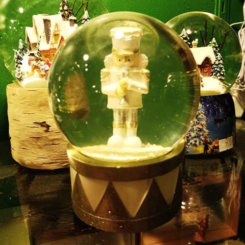 Snowglobe 10 9cm